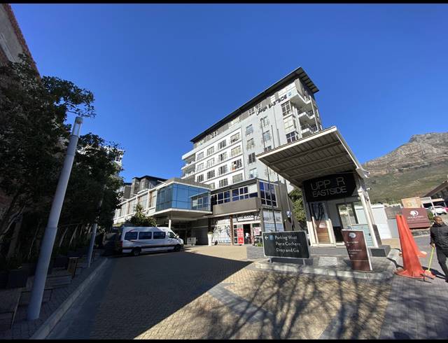 55M² OFFICE TO LET IN WOODSTOCK
